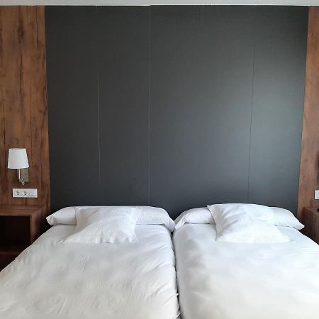 מיניו Hotel La Terraza מראה חיצוני תמונה
