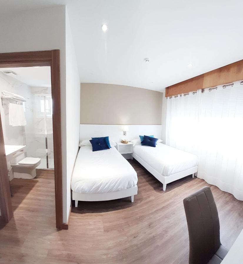 מיניו Hotel La Terraza מראה חיצוני תמונה