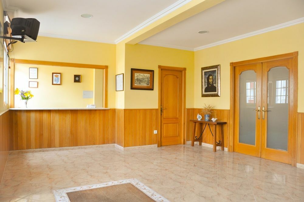 מיניו Hotel La Terraza מראה חיצוני תמונה